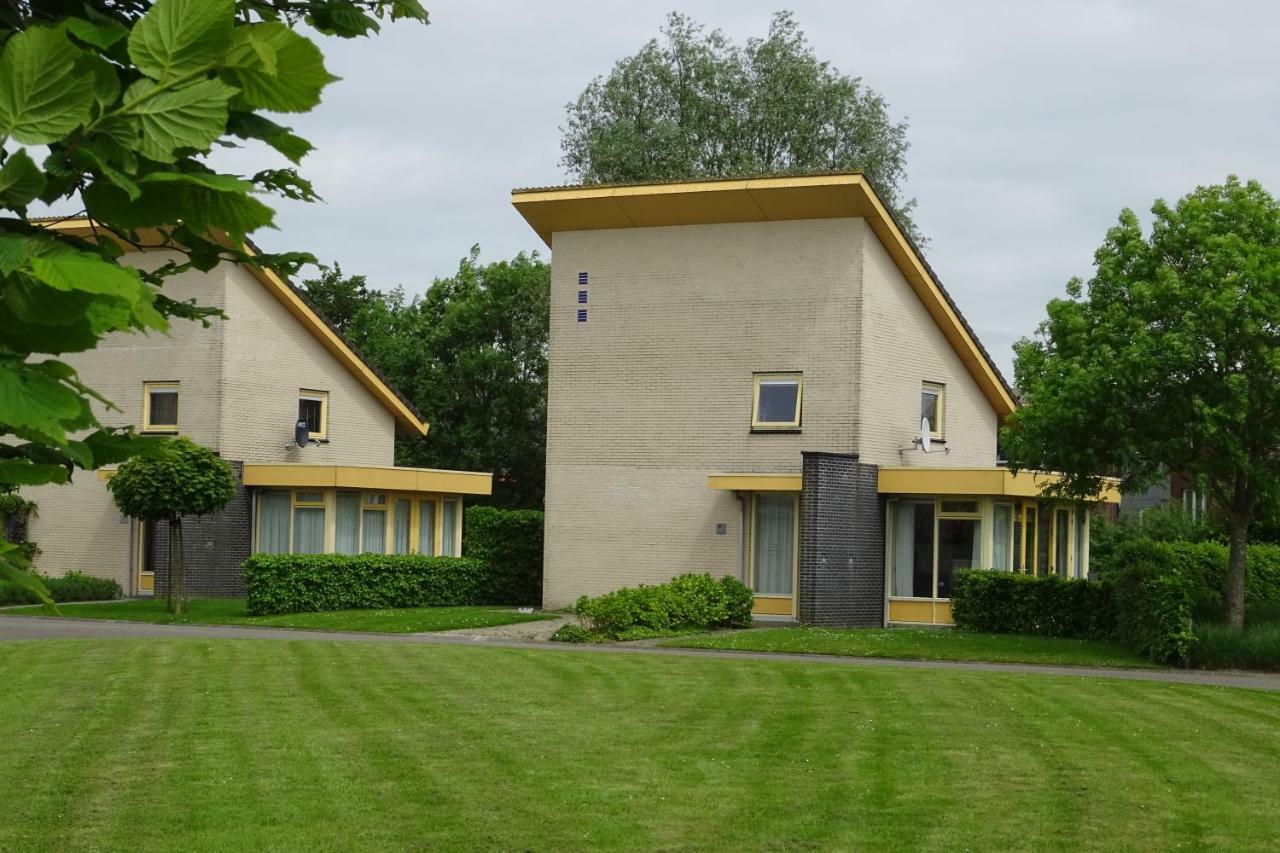 Vakantiehuisgalamadammen Met Ligplaats Boot Koudum Exterior photo