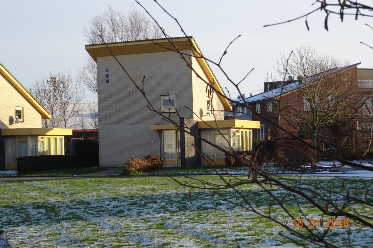 Vakantiehuisgalamadammen Met Ligplaats Boot Koudum Exterior photo